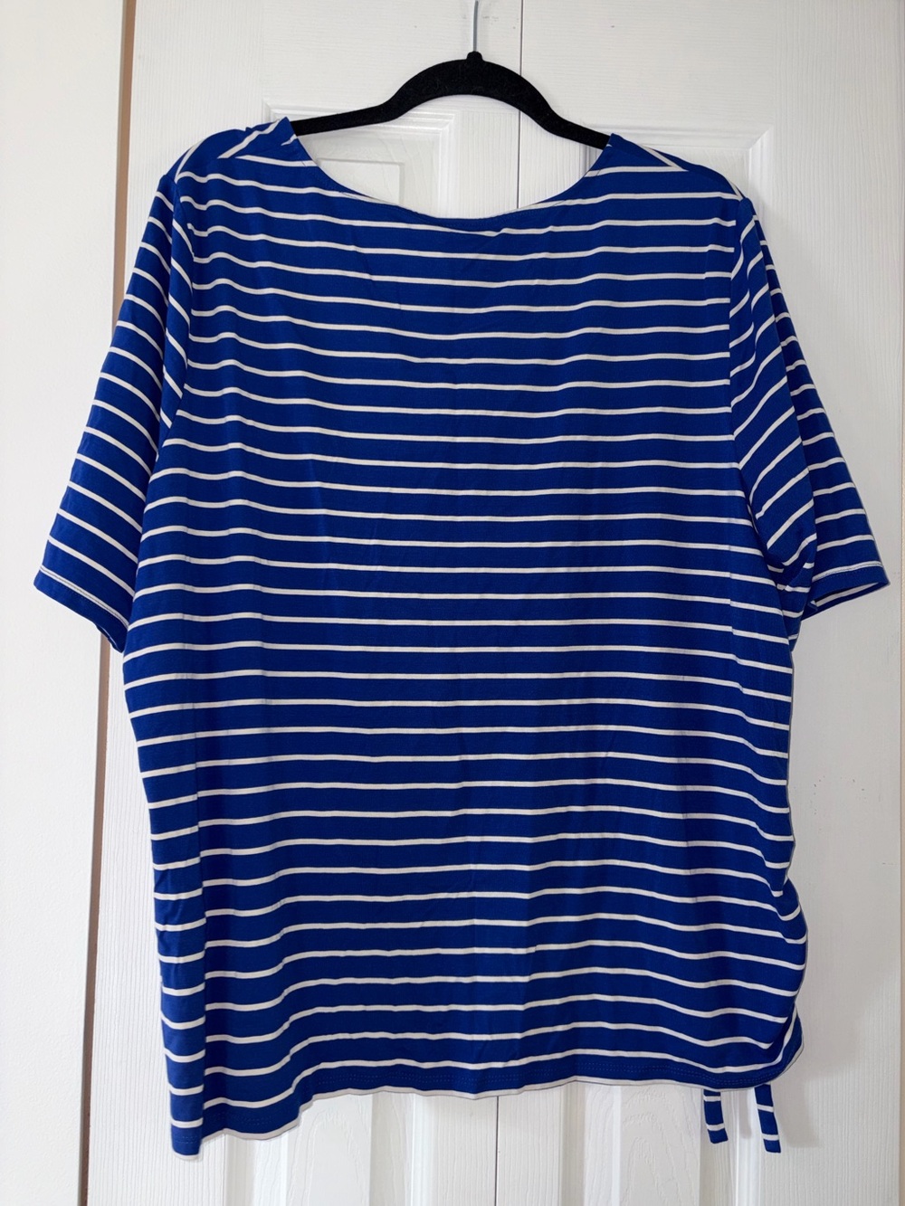 NEW Chico's Knit Short Sleeve Blue & White Striped Side Ruched Top Size 4 - Picture 3 of 5
